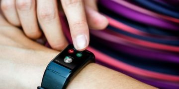 Smartwatches: Guia Completo para Escolher o Modelo Ideal em 2025 - Cover Image